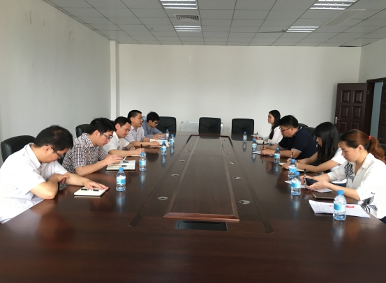 张文明一行与公司领导座谈